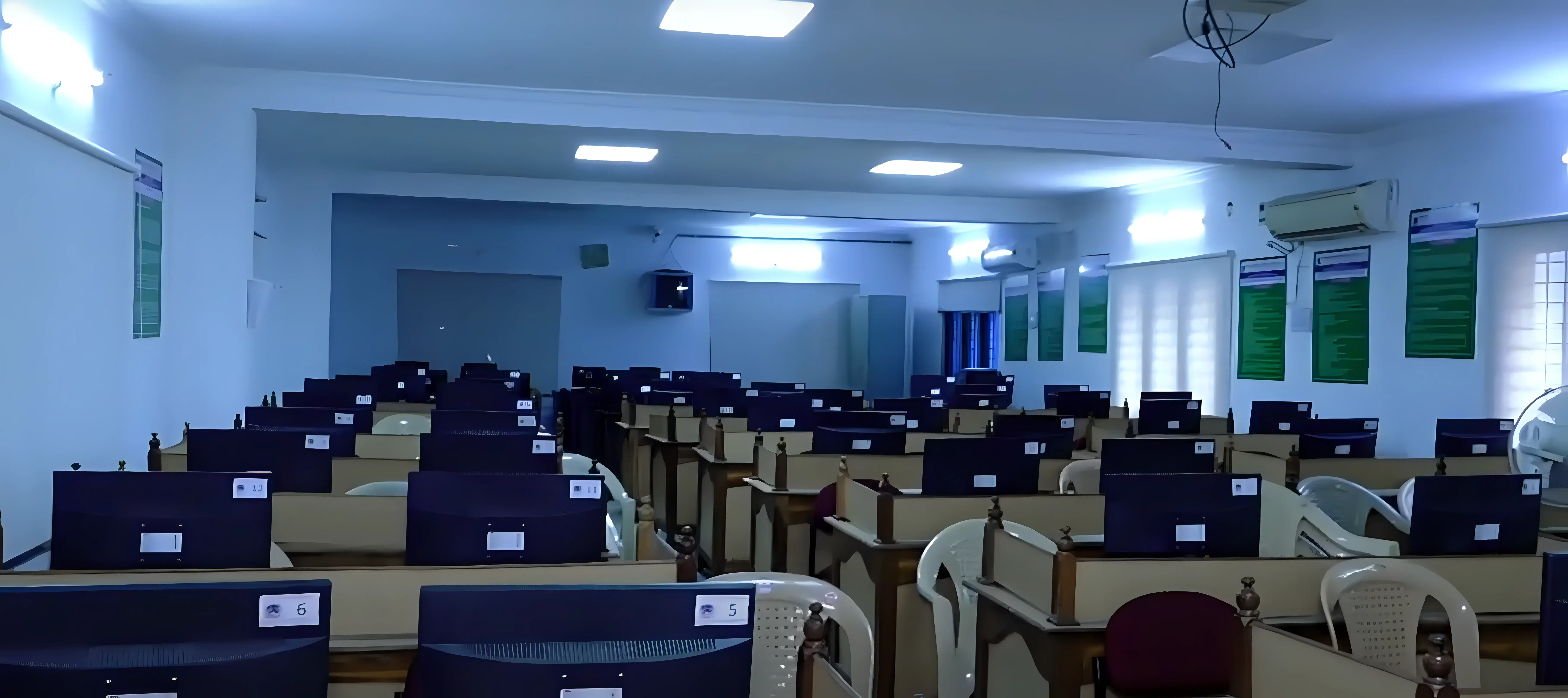 Pallavi Engineering College Hyderabad lab photo 1